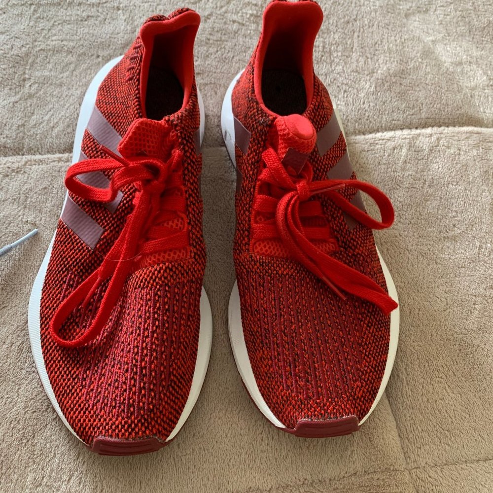 Men's Adidas running shoe 8.5